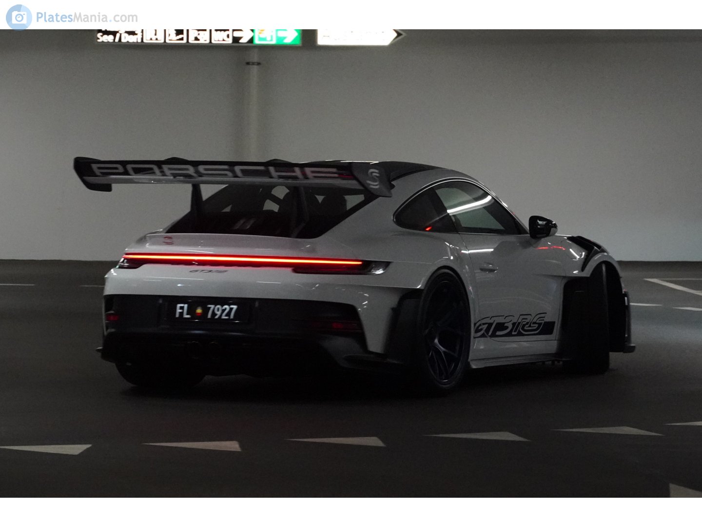 FL 7927, Porsche 911 8th gen Coupé (992.1), 2019–2025