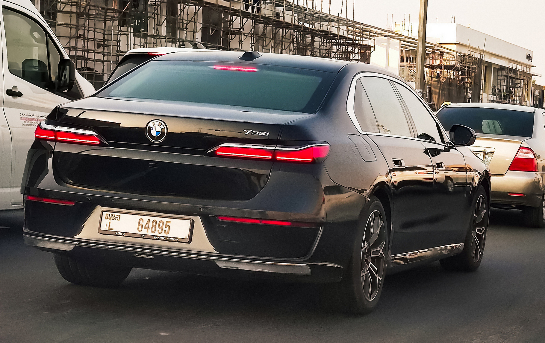 L 64895, BMW 7 Series 7th gen (G70), 2022–