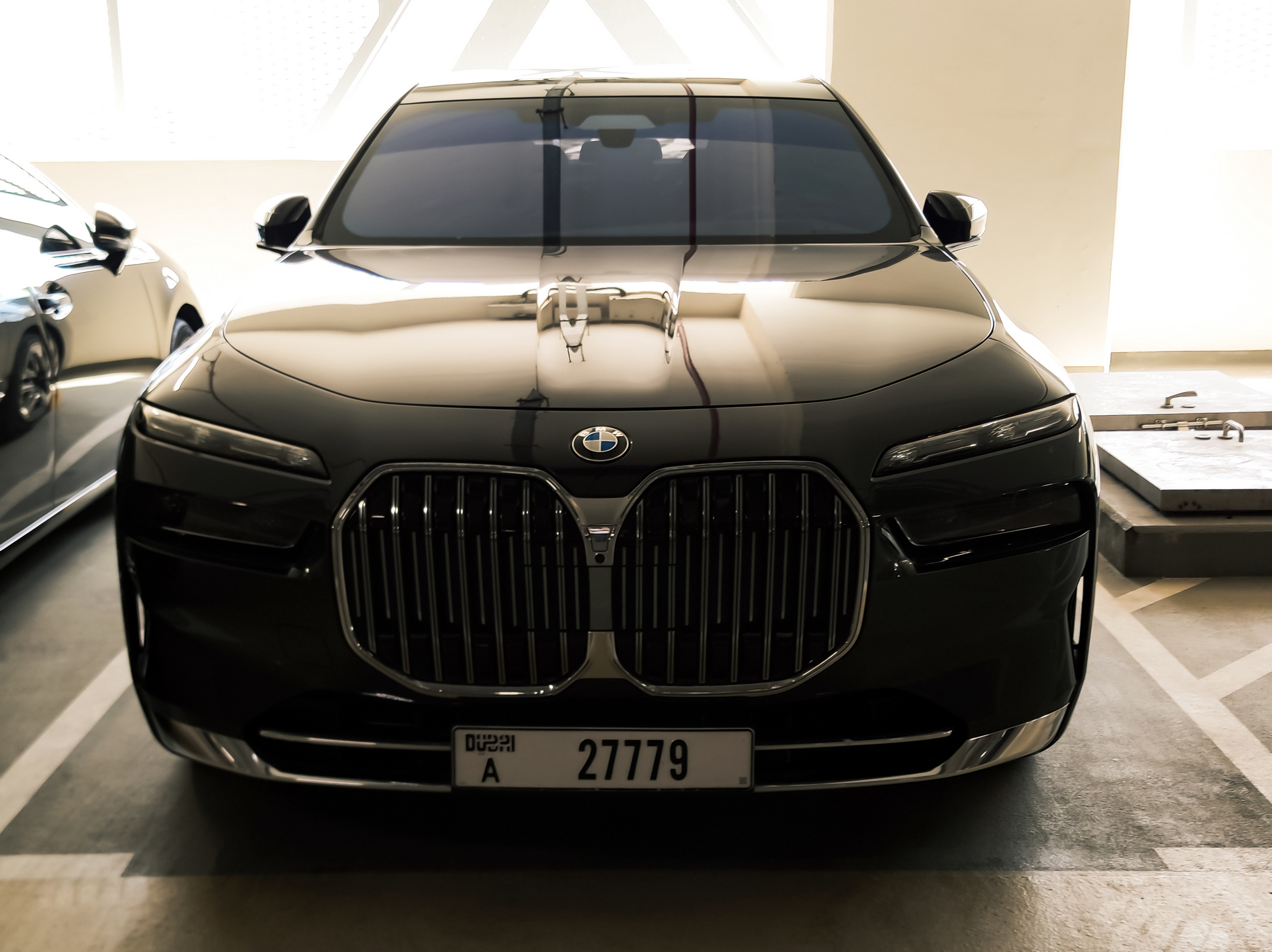 A 27779, BMW 7 Series 7th gen (G70), 2022–