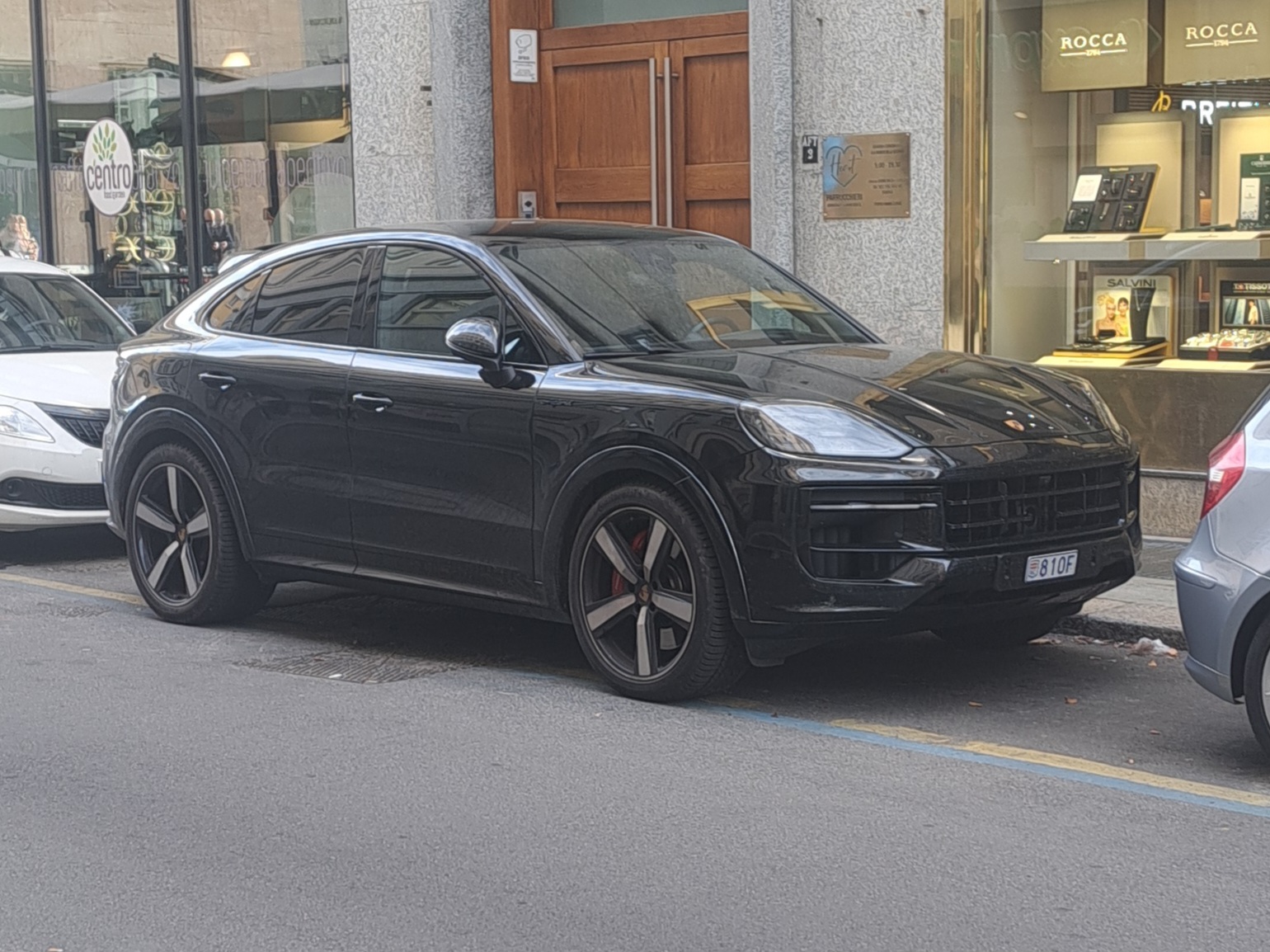 810F, Porsche Cayenne 3rd gen Coupé (PO536; 9Y3), facelift, 2023–