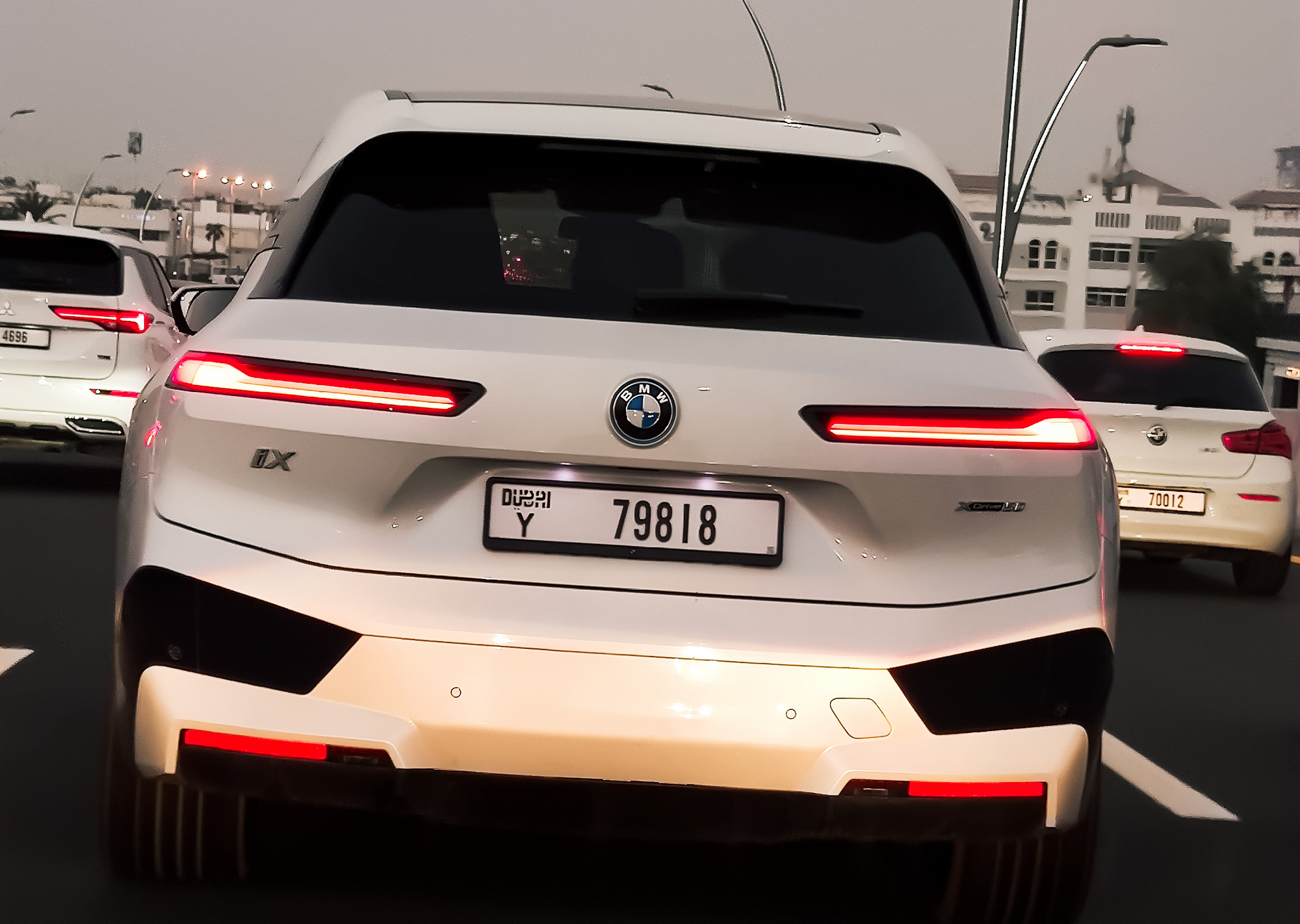 Y 79818, BMW iX 1st gen (i20), 2021–