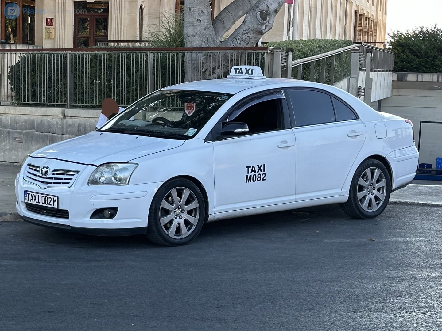 TAXI 082M, Toyota Avensis 2nd gen Sedan/Liftback (T250), 2003–2009