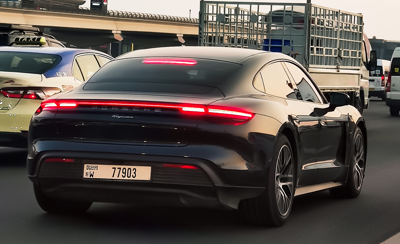 W 77903, Porsche Taycan 1st gen Sedan (9J1), 2019–2024