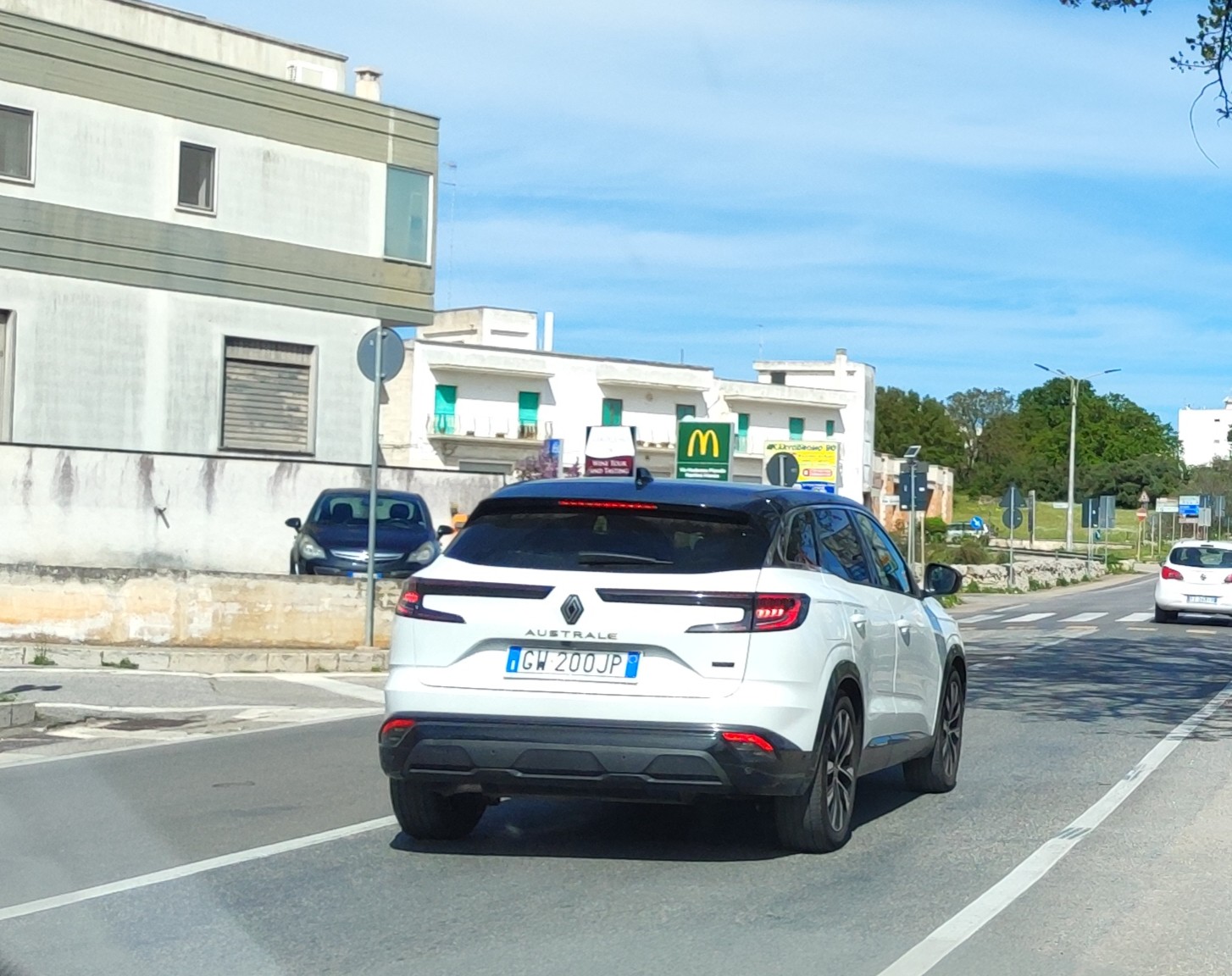 GW 200 JP, Renault Austral 1st gen (HHN), 2022–2025