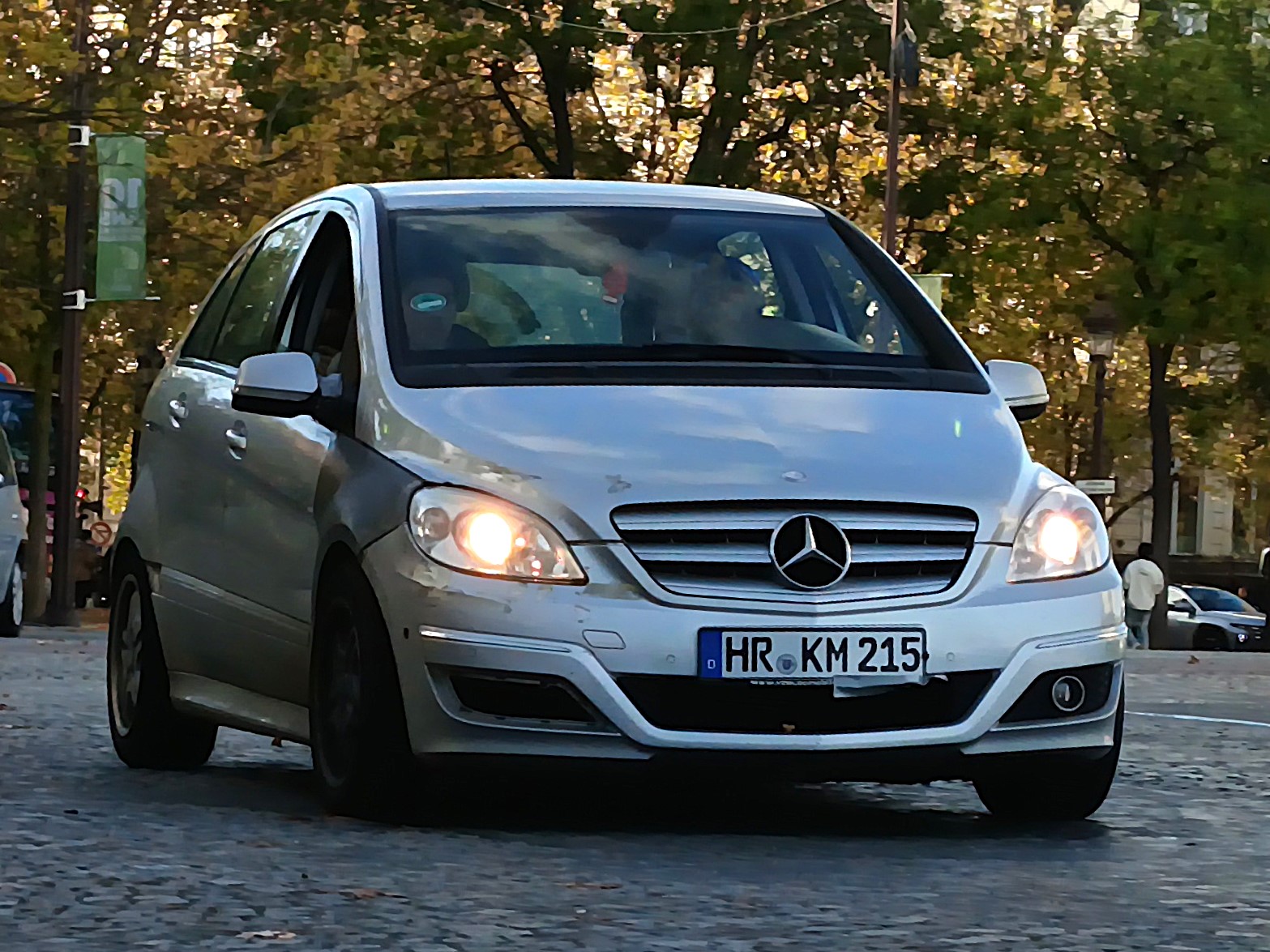 HR KM 215, Mercedes-Benz B-Klasse 1st gen (W245), 2005–2011