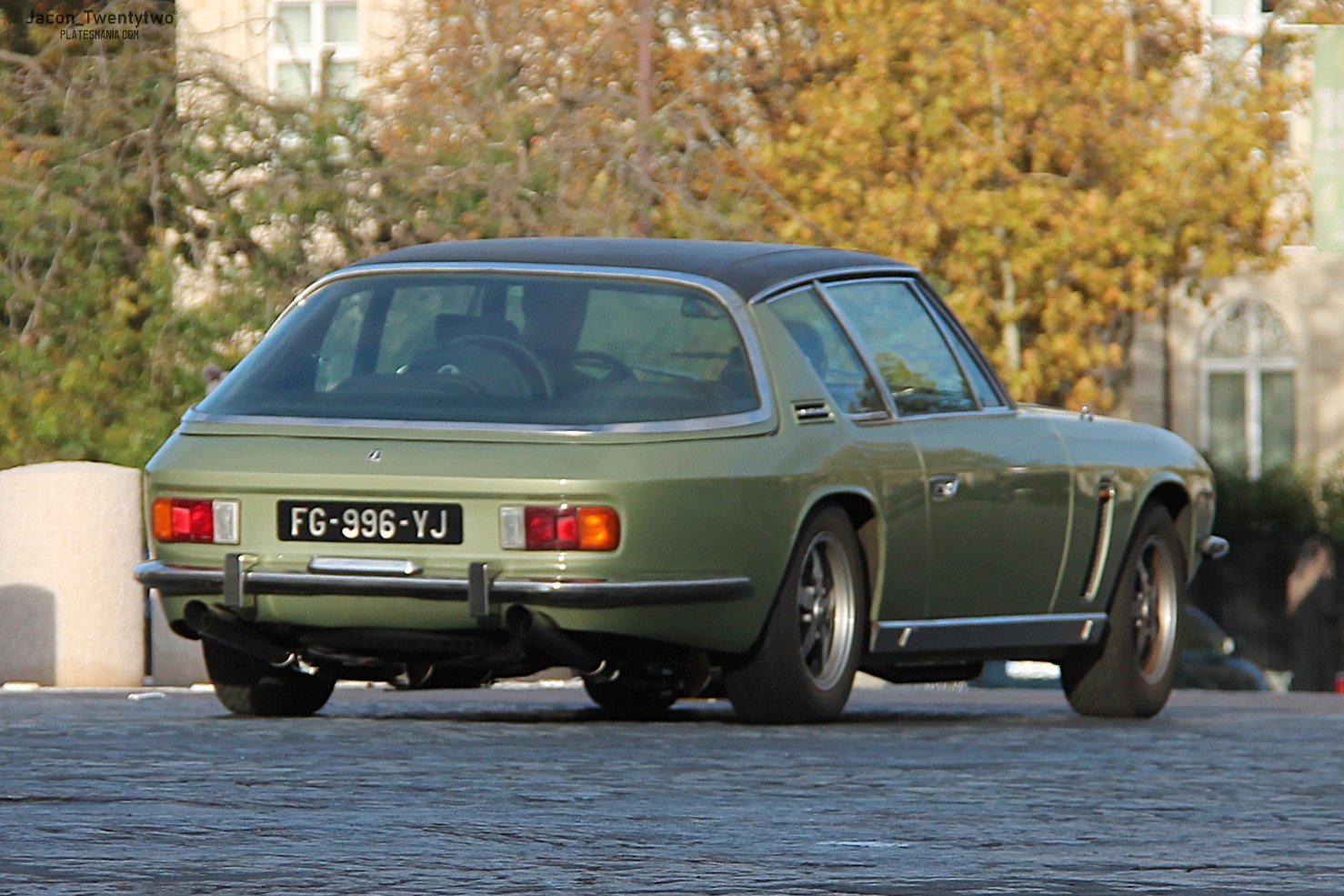 FG-996-YJ, Jensen Interceptor 