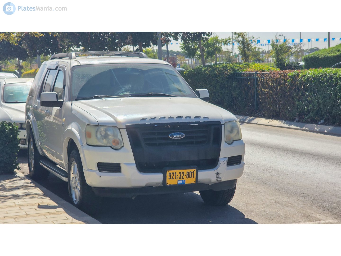 921-32-801, Ford Explorer 4th gen SUV (U251), 2005–2010