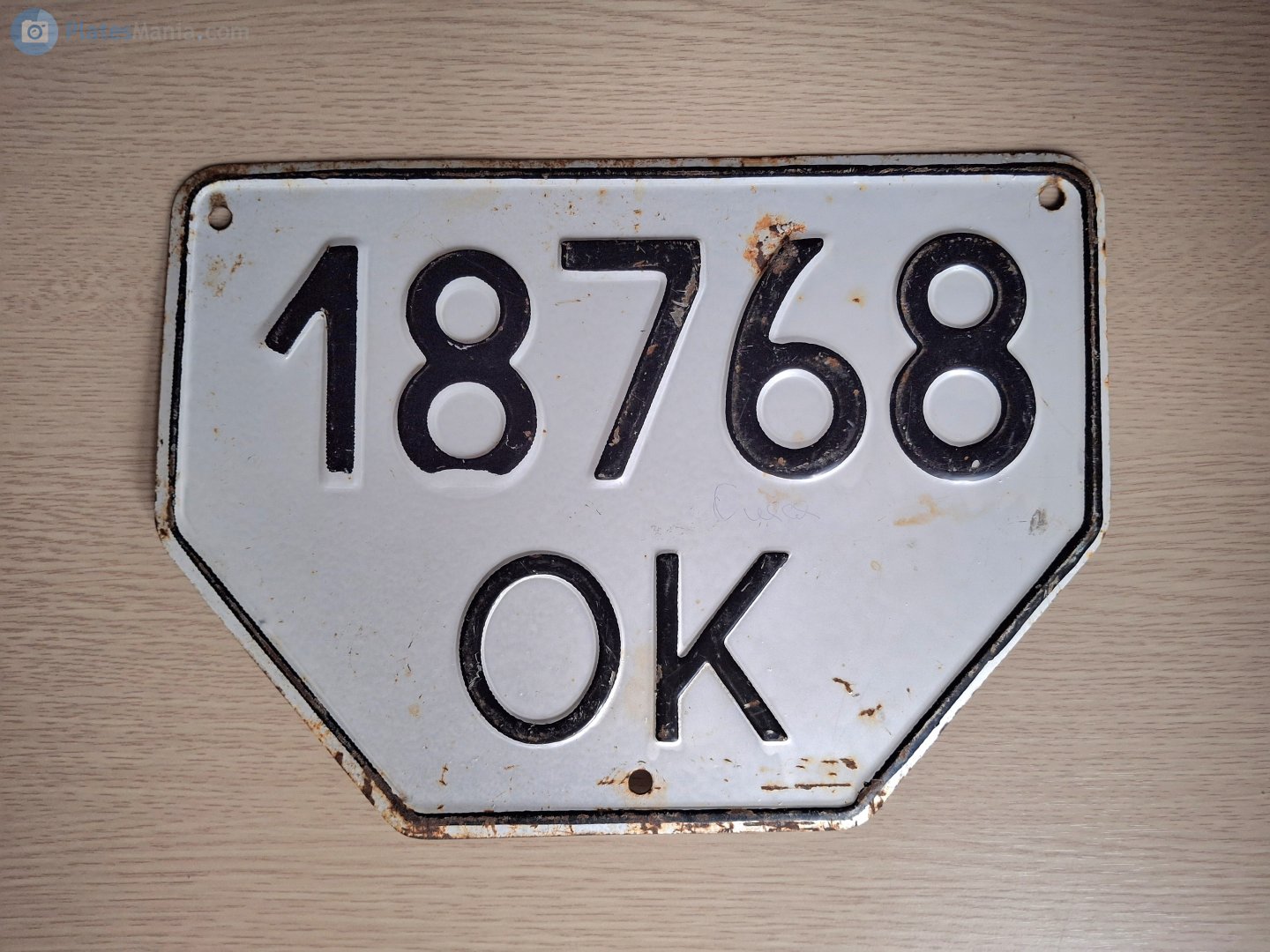 18768 OK, License plate without vehicle 
