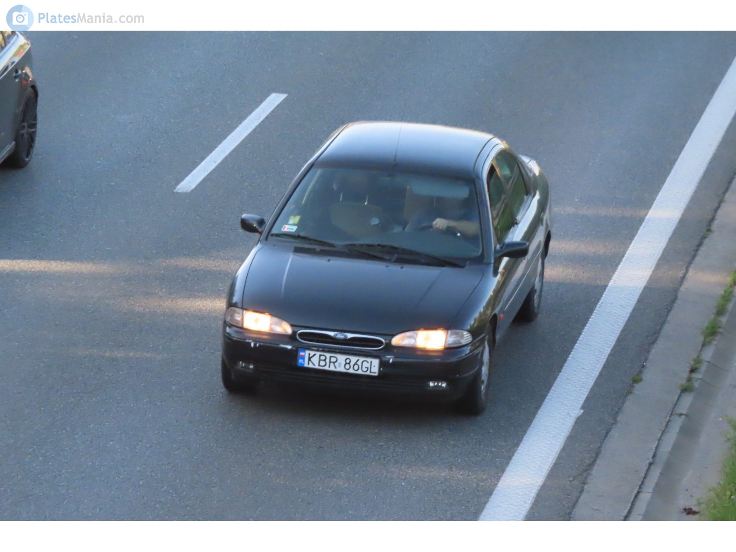 KBR 86GL, Ford Mondeo 1st gen Sedan/Liftback (Mk1; CDW27), 1993–1996