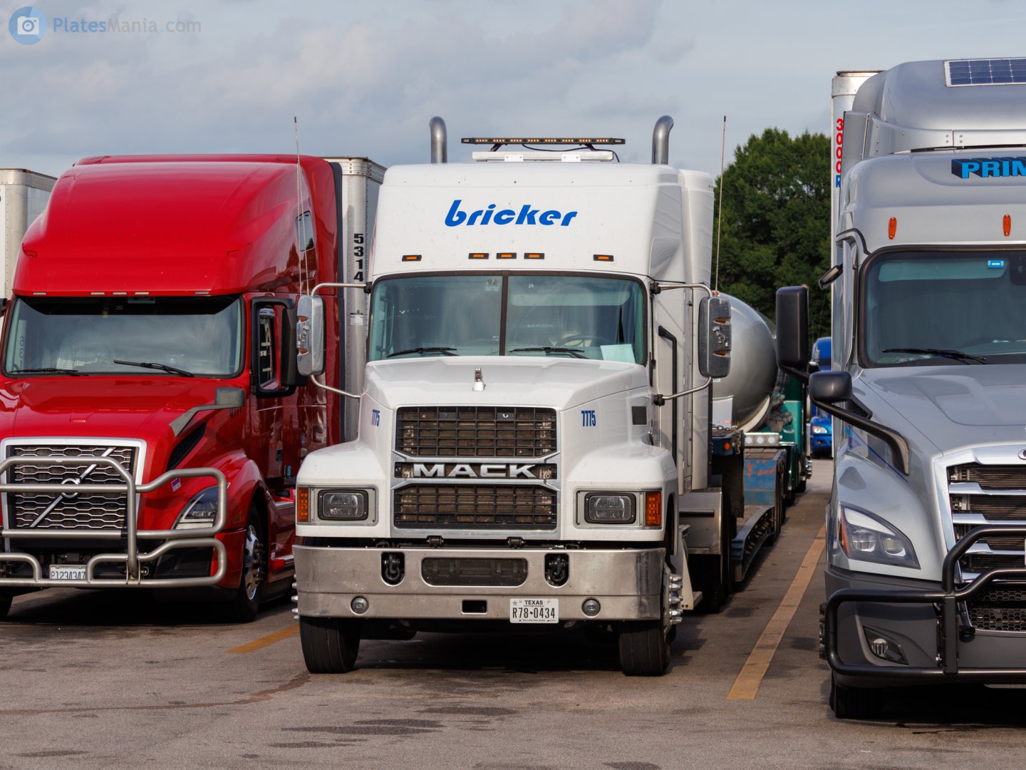 R78-0434, Mack Pinnacle 1st gen CHU, 2005­–