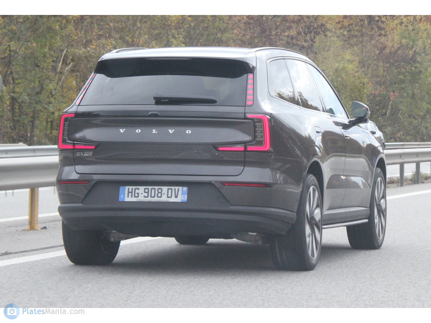 HG-908-DV, Volvo EX90 1st gen (SPA2), 2024–