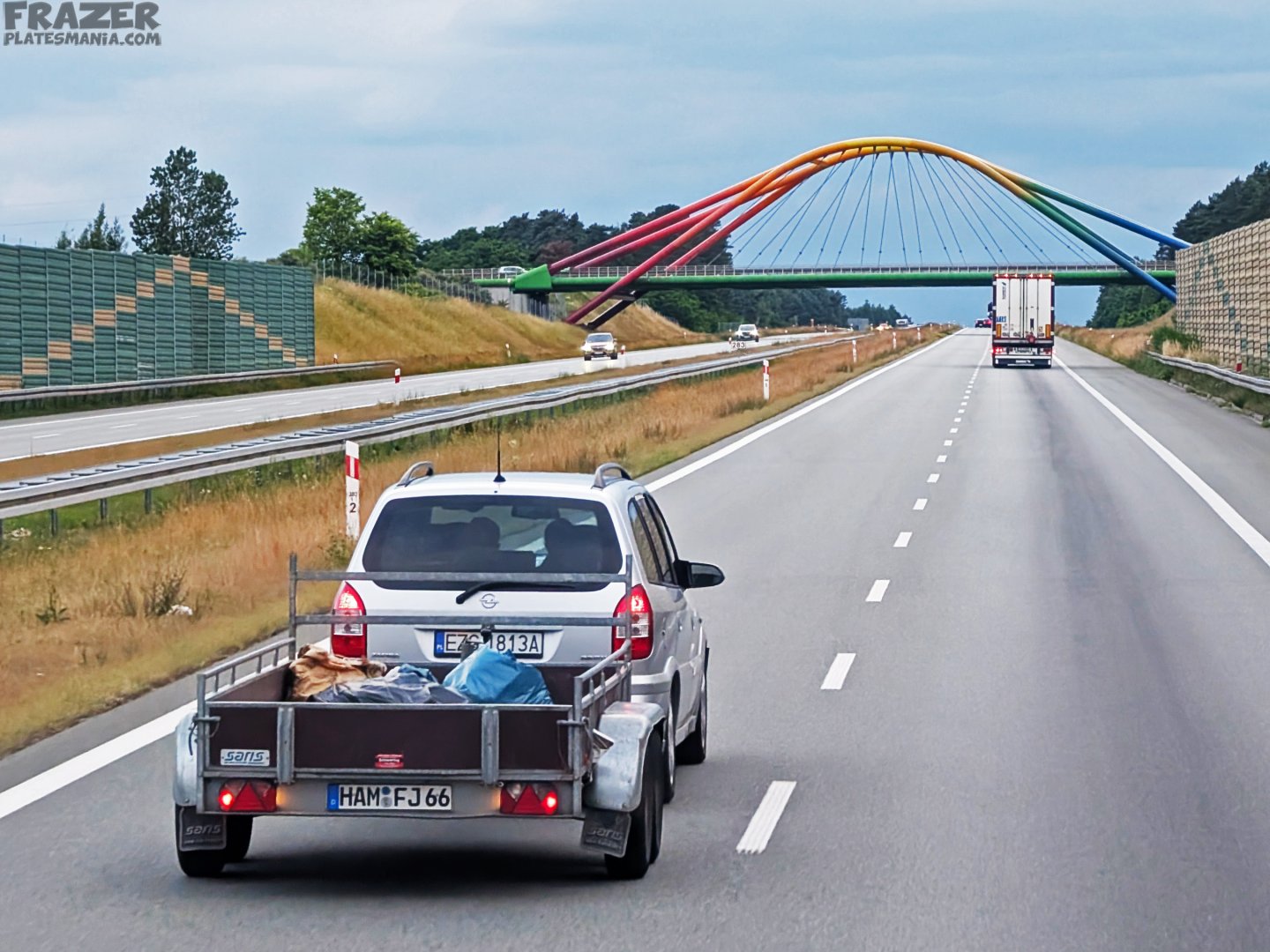 HAM FJ 66, Saris Classic Wood 