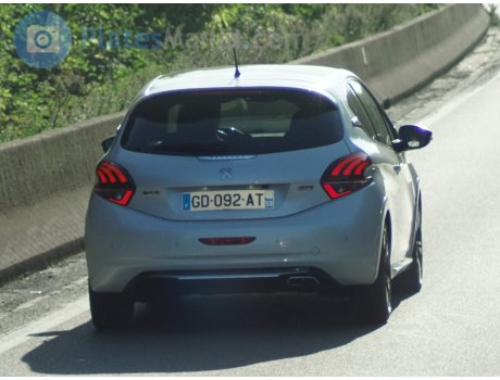 GD-092-AT, Peugeot 208