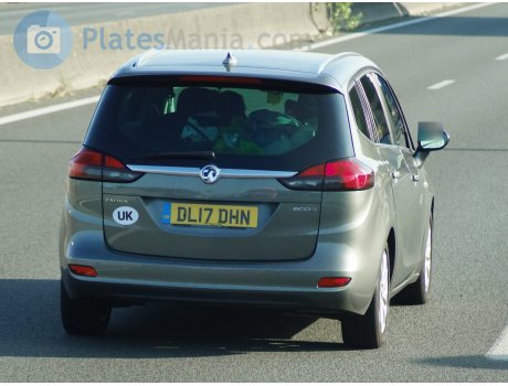 DL17 DHN, Vauxhall Zafira