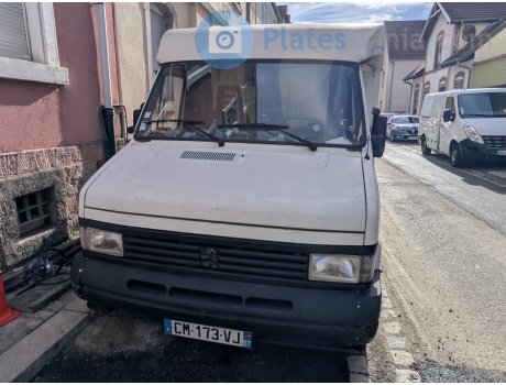 CM-173-VJ, Peugeot J5