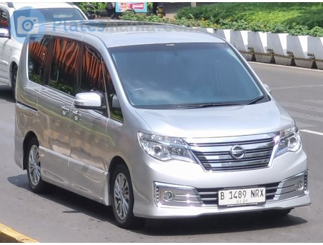 B 1489 NRX, Nissan Serena