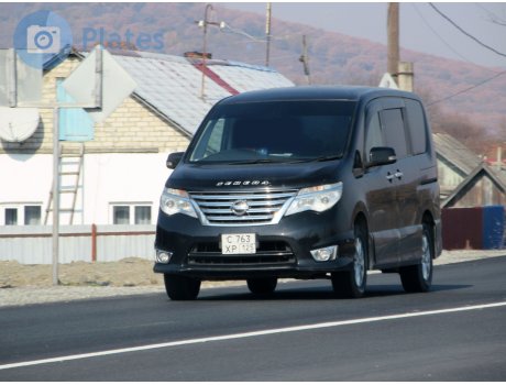 с763хр125, Nissan Serena