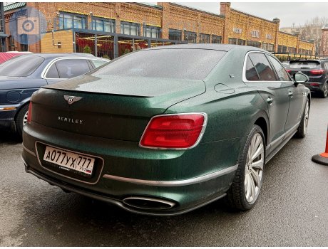 а077ух777, Bentley Flying Spur