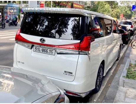 51L-866.96, Lexus LM