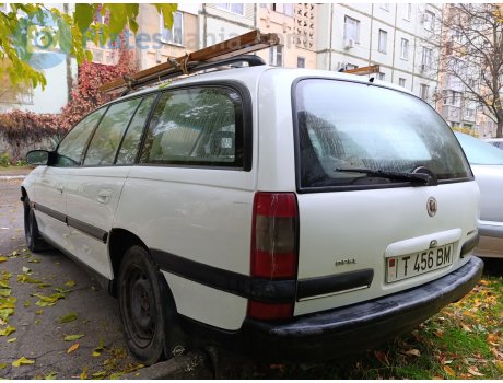 T 456 BM, Opel Omega