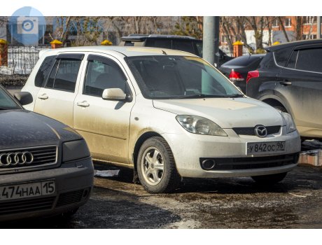 у842ос96, Mazda Demio