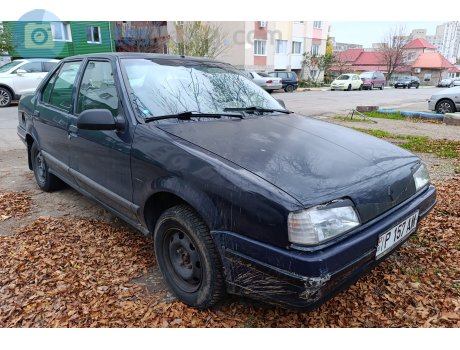 P 157 AM, Renault 19