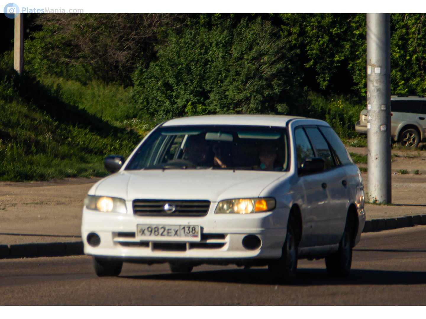 х 982 ех 138, Nissan Expert 1st gen (W11), 1999–2006