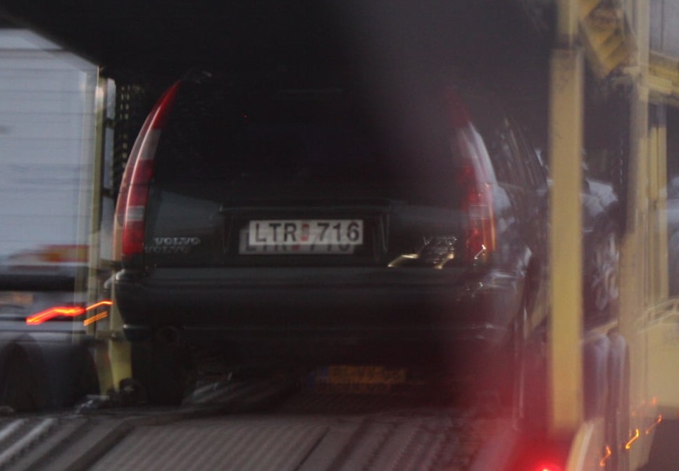 LTR 716, Volvo V70 1st gen (875/876), 1996–2000