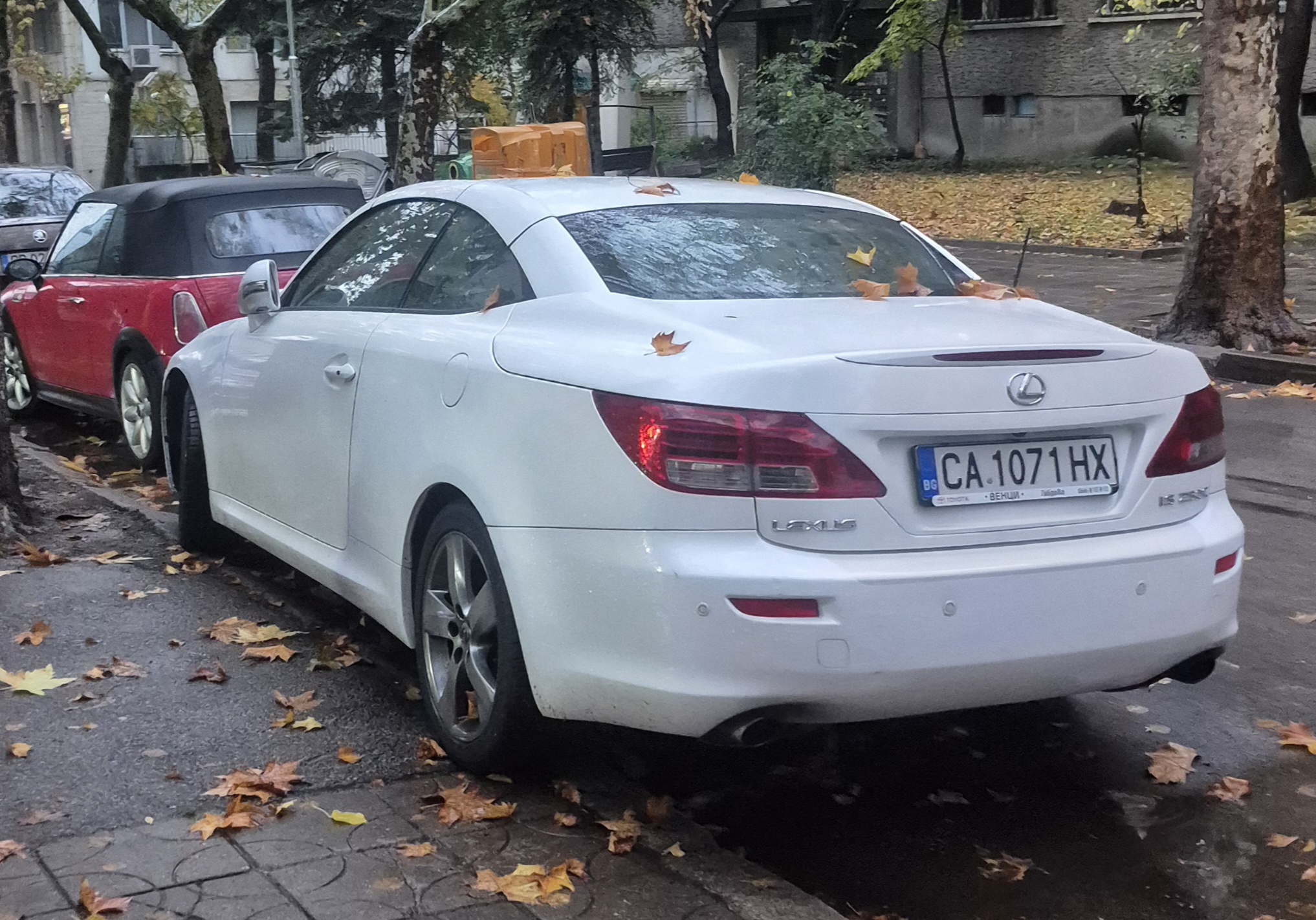 CA 1071 HX, Lexus IS 2nd gen C Cabrio (XE20), 2008–2015