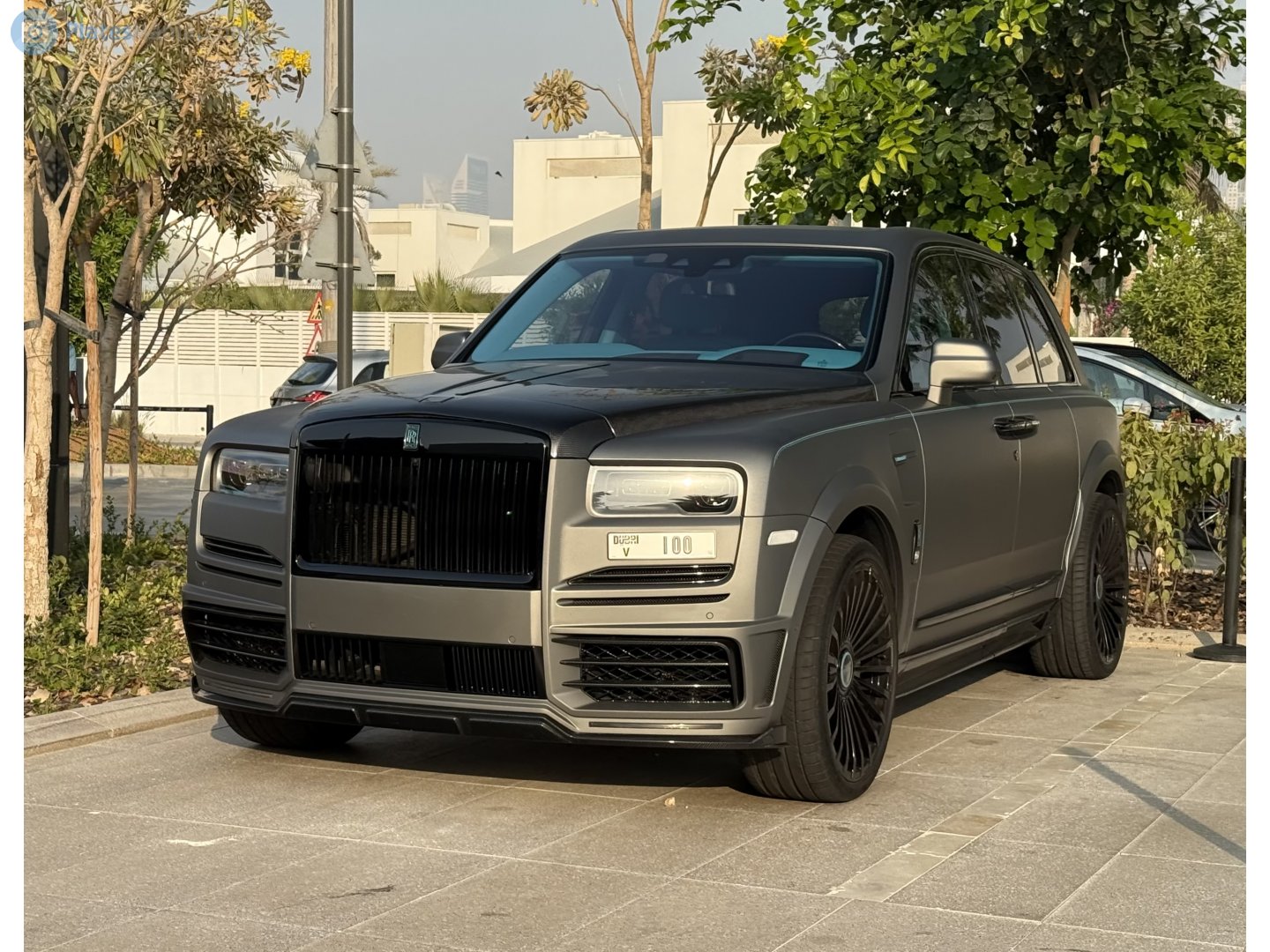 V 100, Rolls-Royce Cullinan 1st gen (RR31), 2018–2024