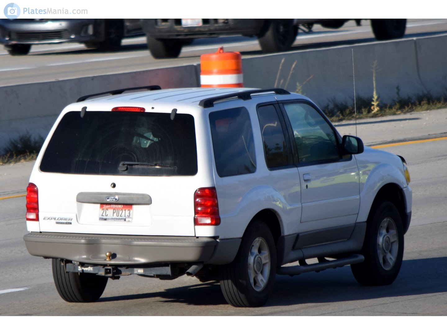 2C PU213, Ford Explorer 2nd gen Sport 3-door SUV (UN105; NA-market), facelift, 2000–2003