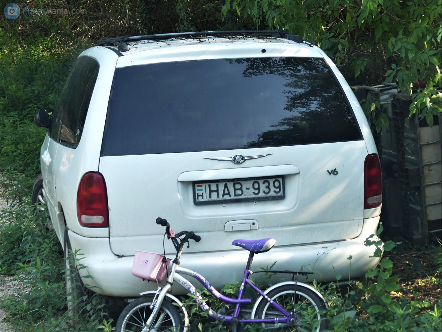 HAB-939, Dodge Caravan 3rd gen (NS), 1995–2000