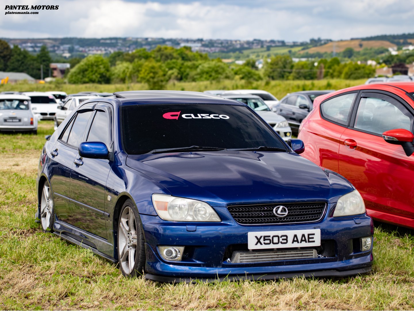 X503AAE, Lexus IS 1st gen Sedan (XE10), 1999–2005