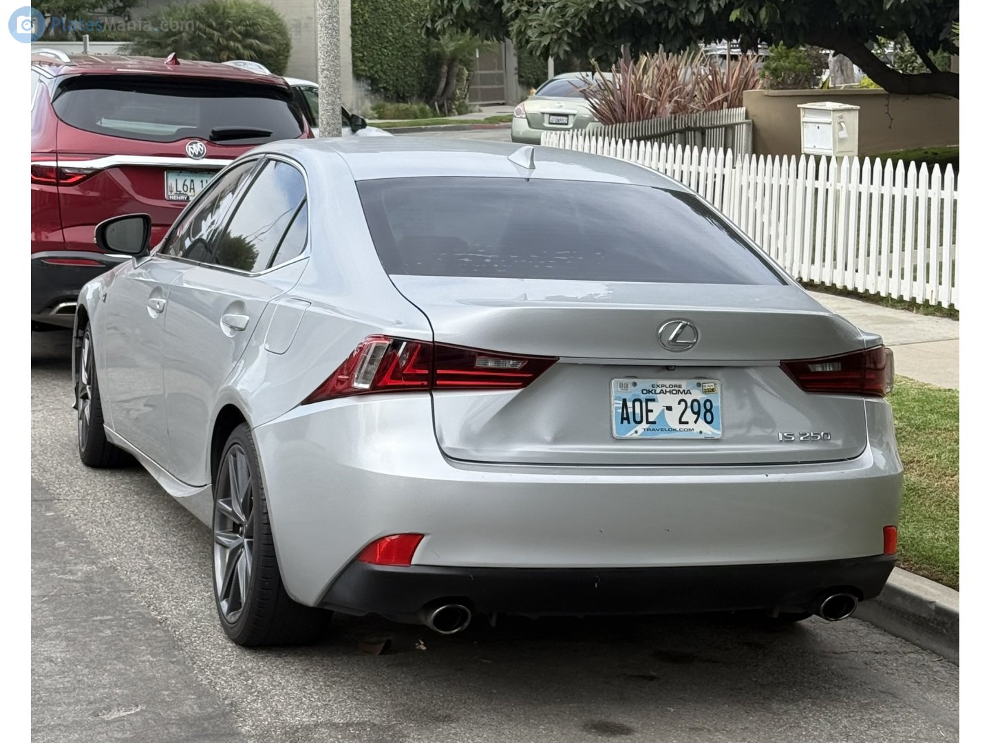 AOE-298, Lexus IS 3rd gen (XE30), 1st facelift, 2016–2020