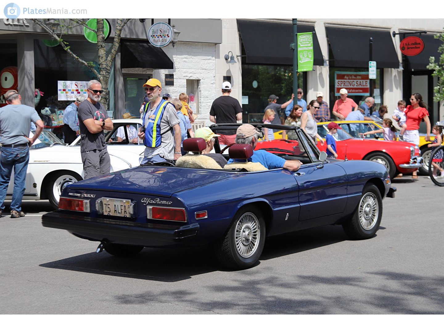 75 ALFA, Alfa Romeo Spider 2nd gen, 1969–1982