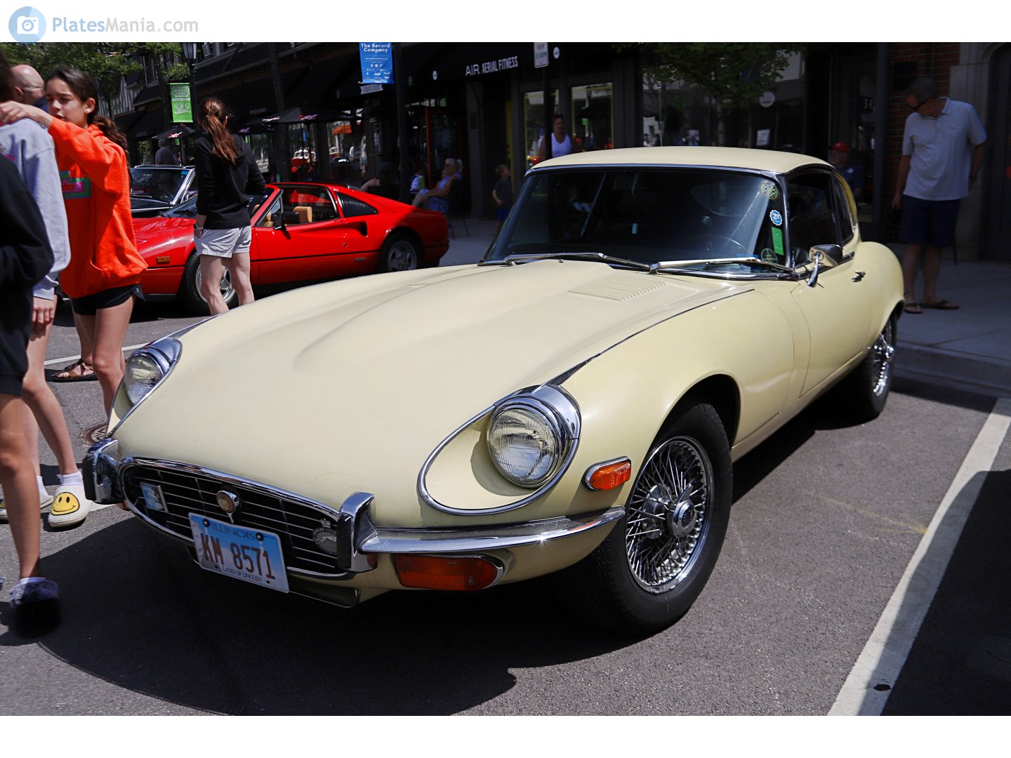 KM 8571, Jaguar E-Type Coupé (Series 2/3), 1968–1975