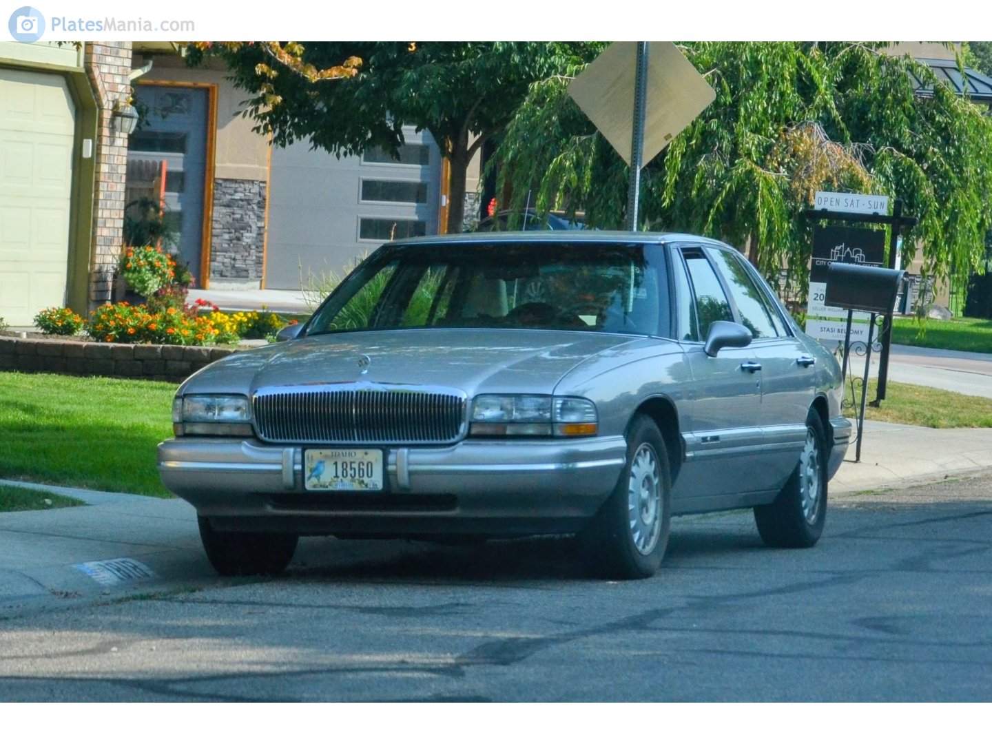 18560, Buick Park Avenue 1st gen (C-body), 1990–1996