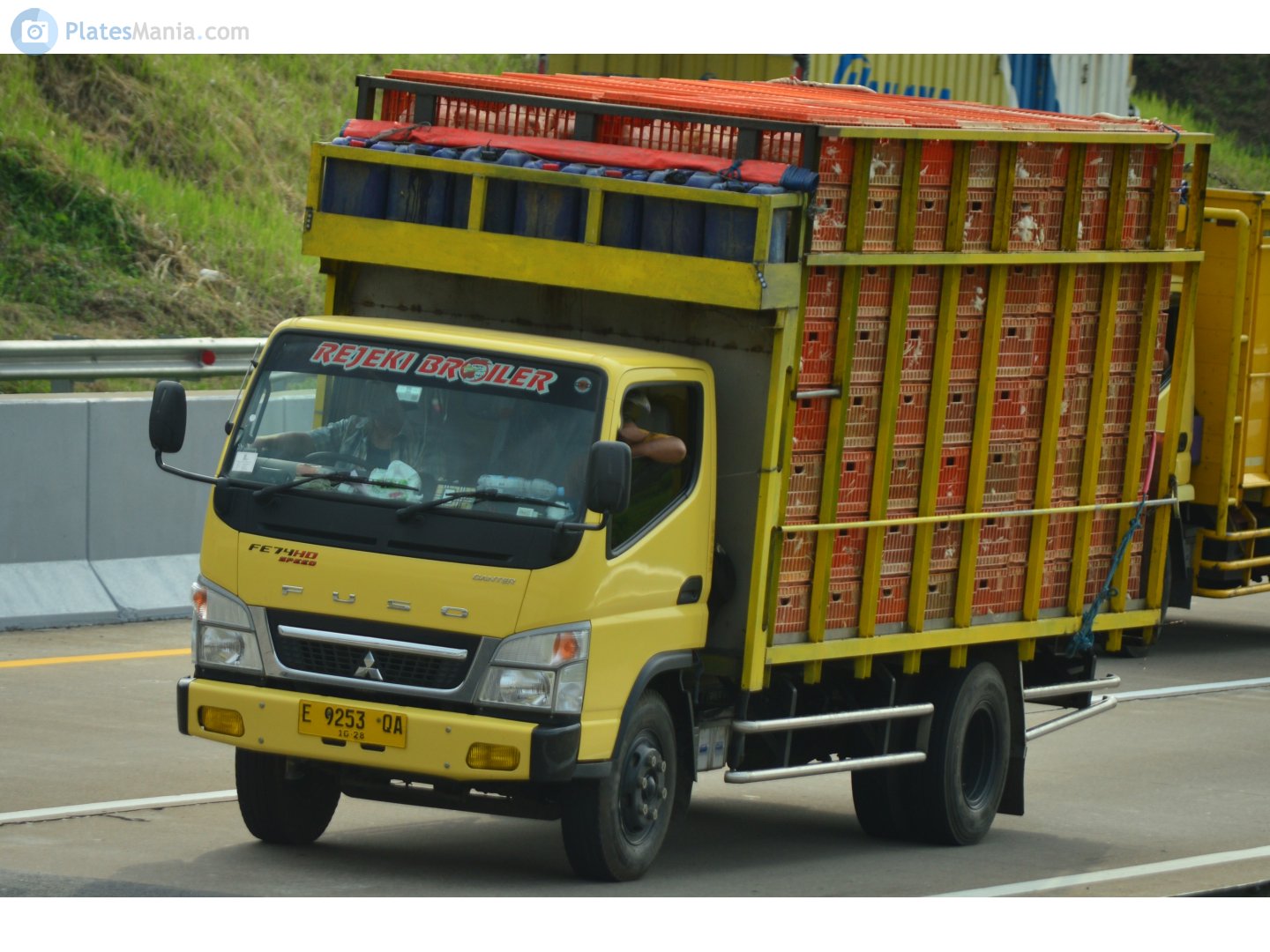 E 9253 QA, Mitsubishi Fuso Canter 1st gen (FE7/FE8), 2002–2017