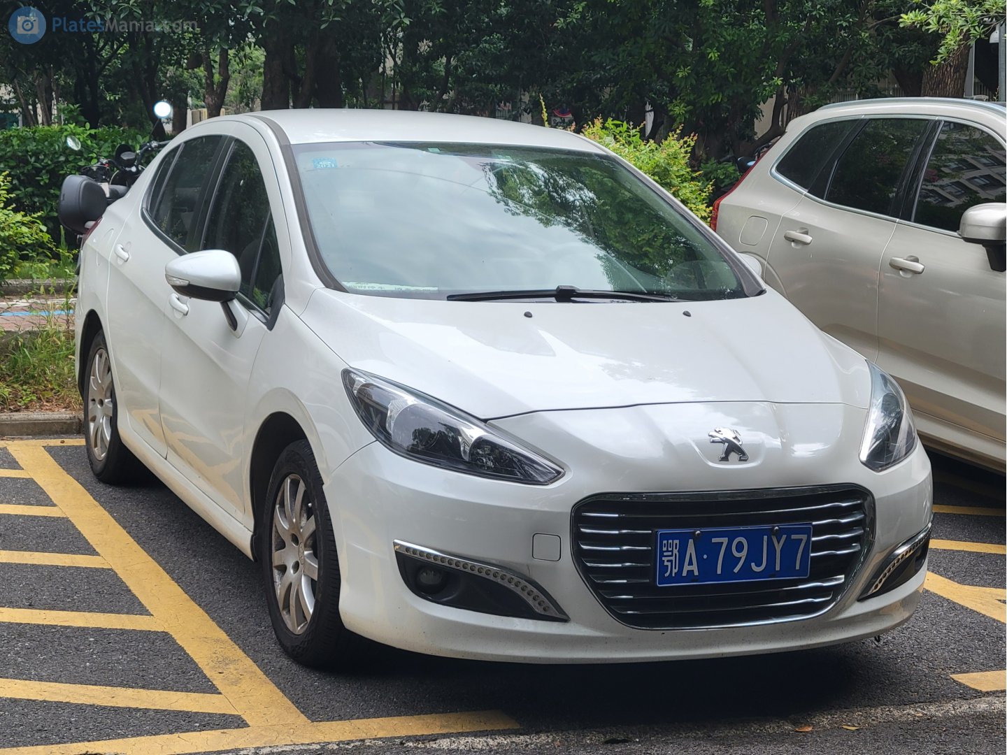 鄂A·79JY7, Peugeot 308 1st gen Sedan (T7; CN-market), 2011–2016
