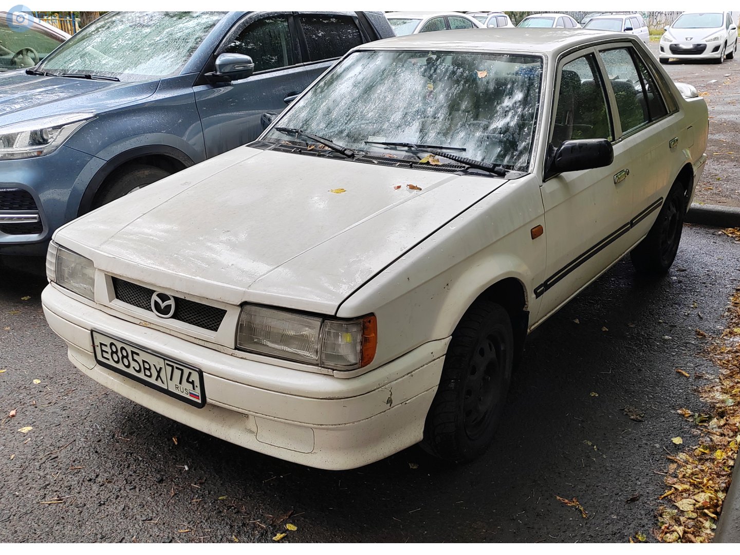 е 885 вх 774, Mazda 323 3rd gen Sedan (BF), 1985–1989