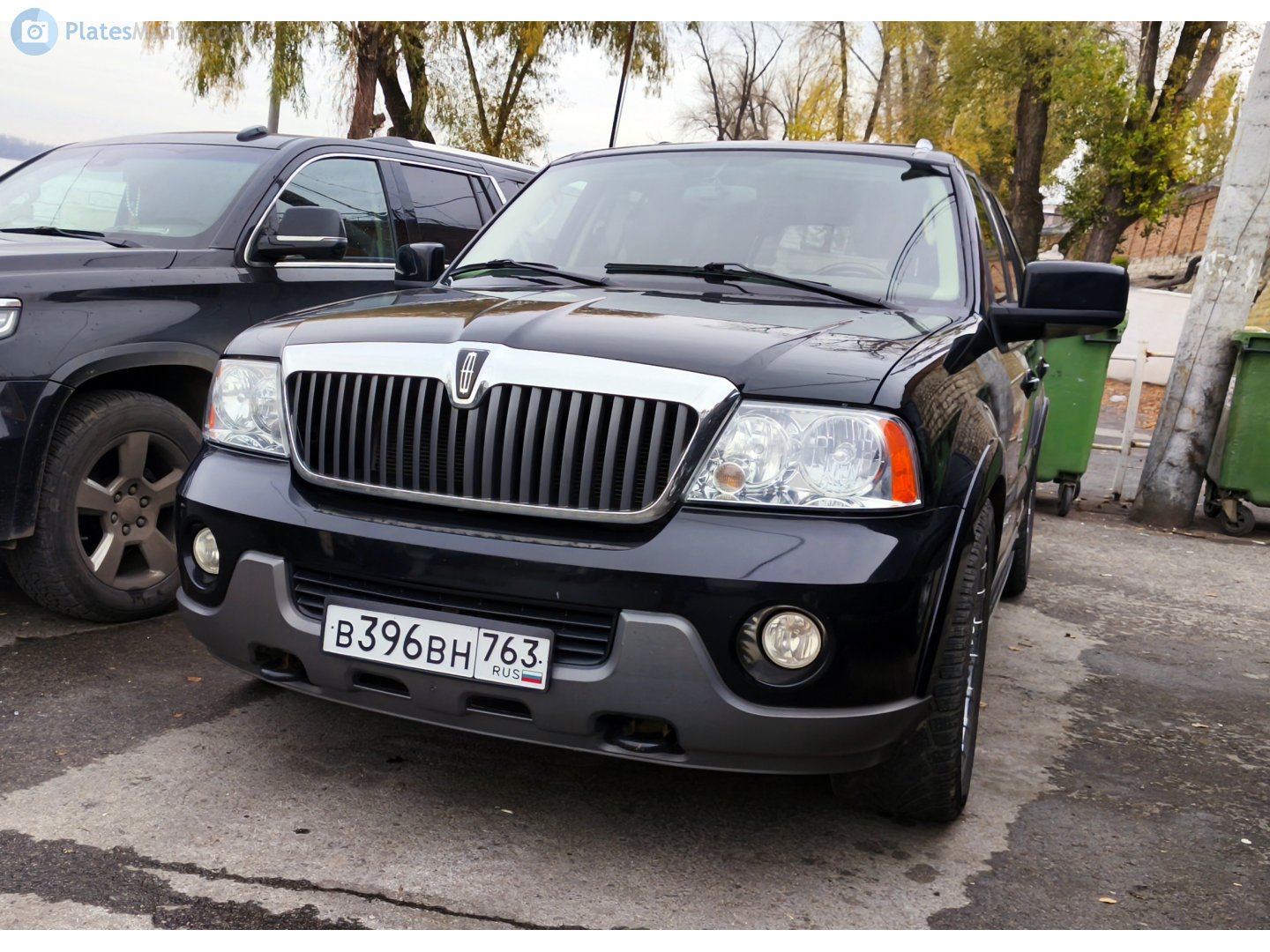 в 396 вн 763, Lincoln Navigator 2nd gen (U228), 2002–2006