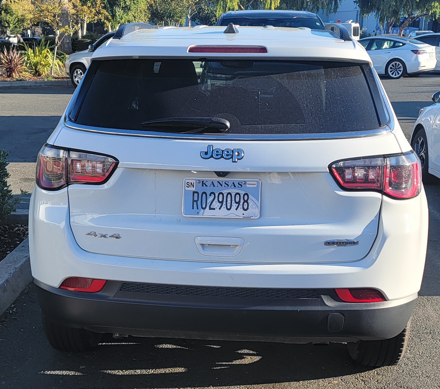 R029098, Jeep Compass 2nd gen (MP552), 2016–