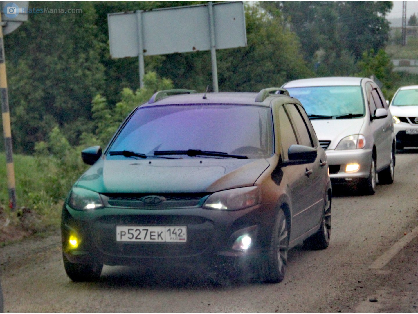 р 527 ек 142, Lada (VAZ) 2194 Kalina/Granta 2194 Kalina, 2013–2018