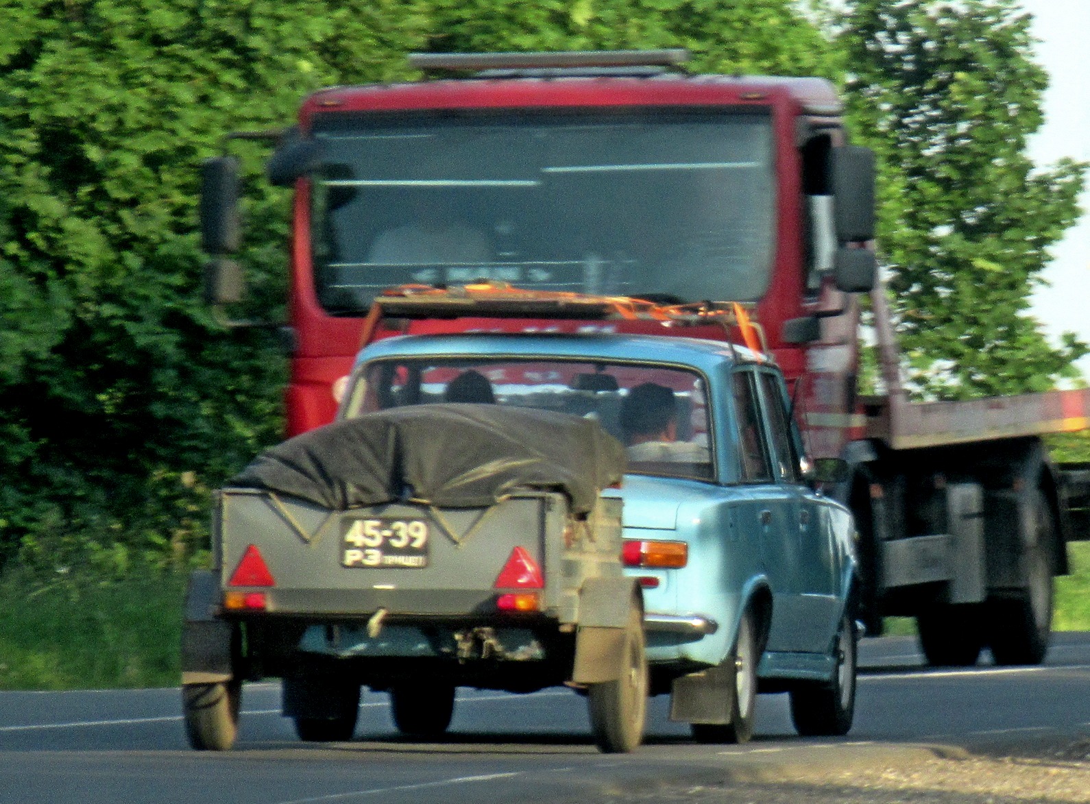 4539 РЗ, Trailers (1958) 