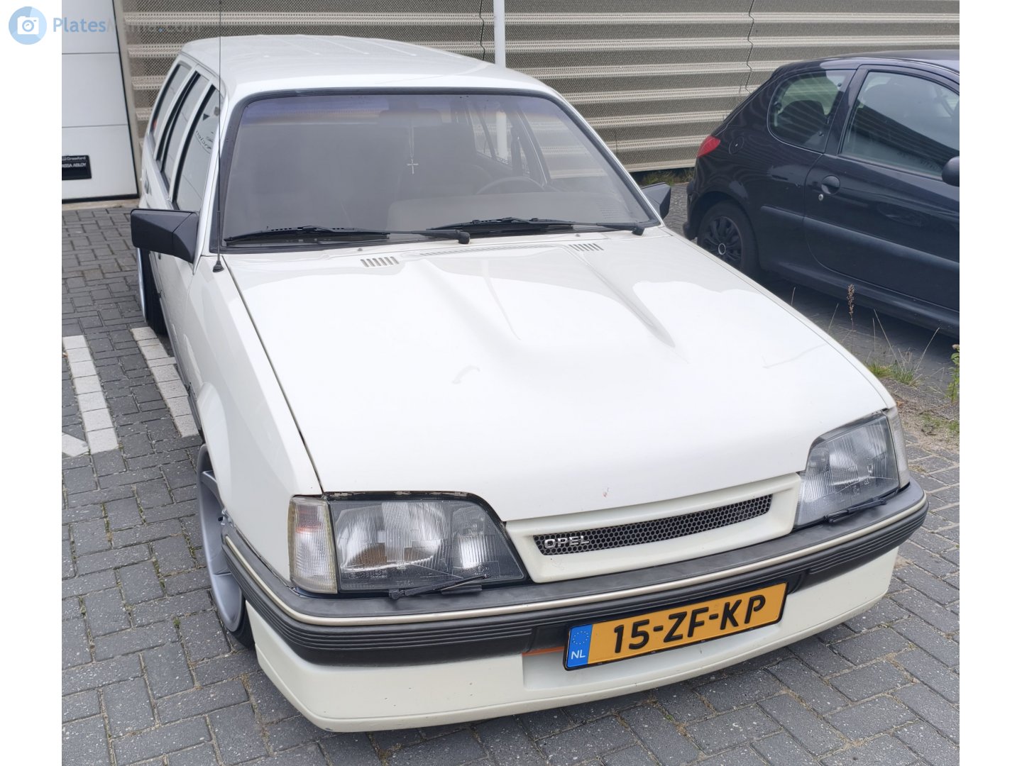 15-ZF-KP, Opel Rekord 5th gen Caravan (E2), facelift, 1982–1986