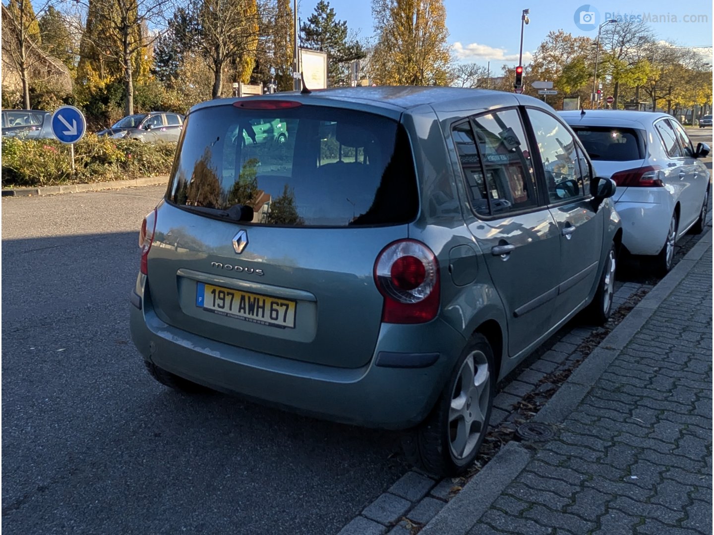 197 AWH 67, Renault Modus 1st gen (J77), 2004–2008