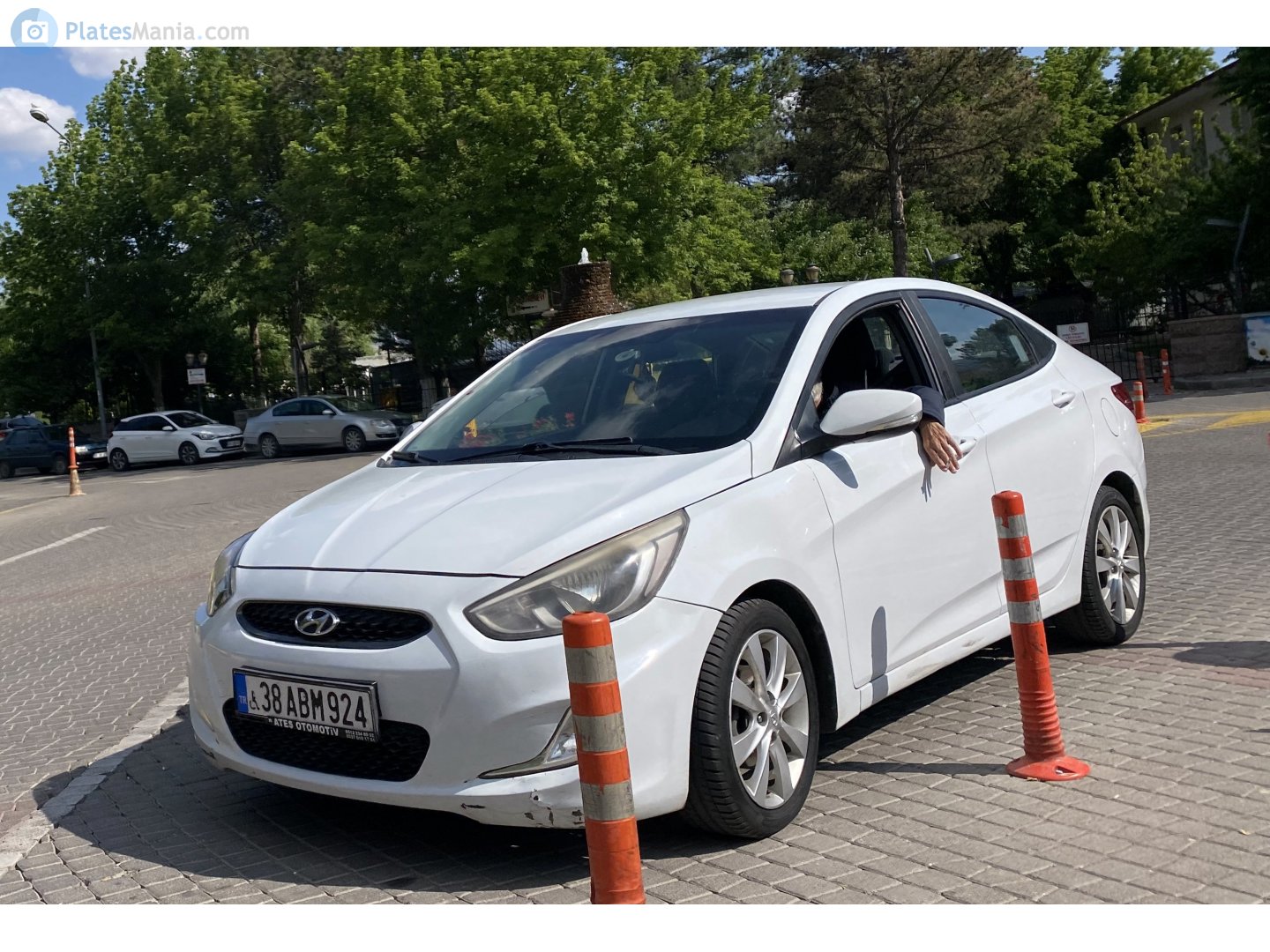 38 ABM 924, Hyundai Accent 4th gen Sedan (RB), 2010–2019