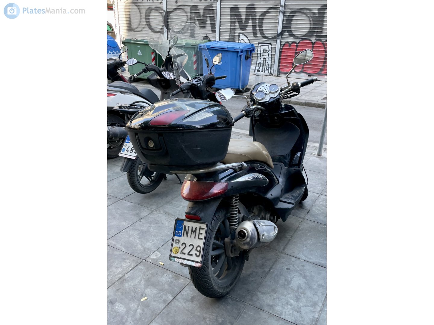 NME-229, Piaggio Beverly 1st gen, 2001–2010