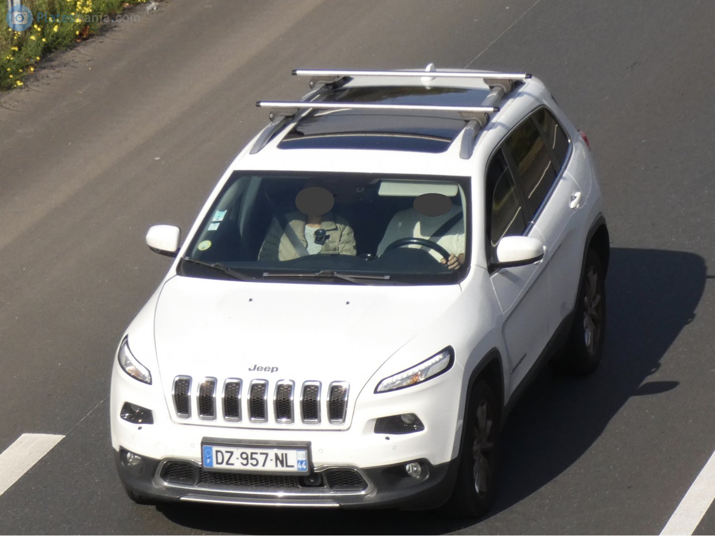 DZ-957-NL, Jeep Cherokee 5th gen (KL), 2013–2018