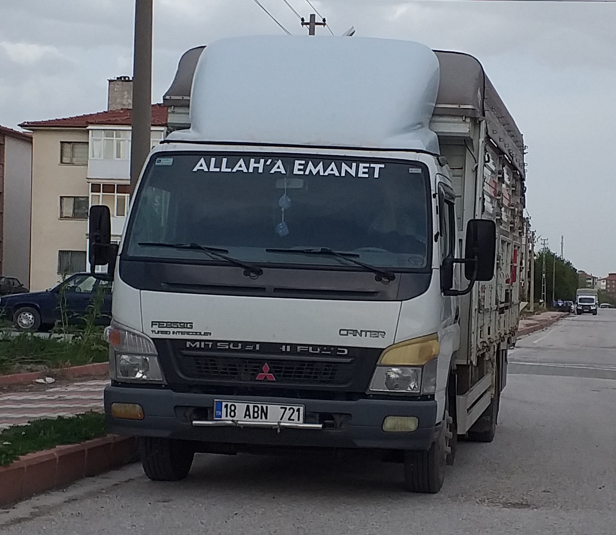 18 ABN 721, Mitsubishi Fuso Canter 1st gen (FE7/FE8), 2002–2017